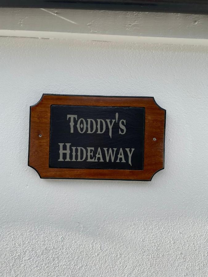 Апартаменти Toddys Hideaway Каван Екстер'єр фото